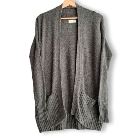 AZURE SKIES / Aritzia Lenox Sweater Cardigan Relaxed Fit Grey Sz XXS - Picture 1 of 15